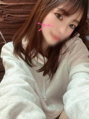 あや 23歳
