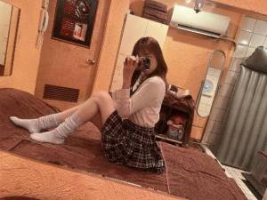 あや 23歳