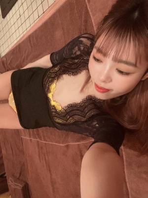 あや 23歳