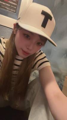 あや 23歳
