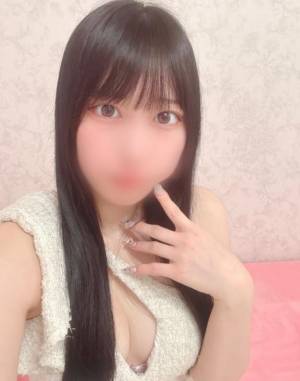 りお 19歳