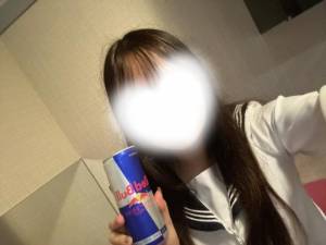 しろ 19歳
