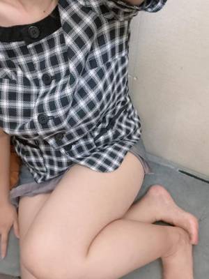 西原りょうか 27歳