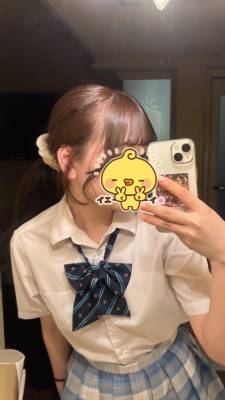もこ 19歳