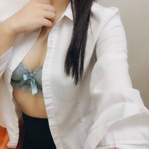 みく 21歳