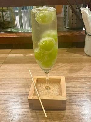 アナ 20歳