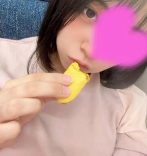 ゆい 22歳