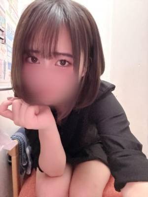 まこ 18歳
