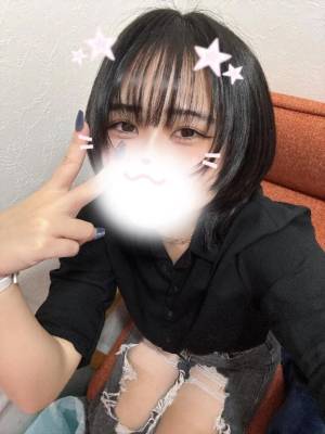 まこ 18歳