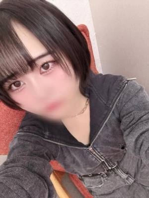 まこ 18歳