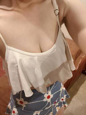 クララ 25歳