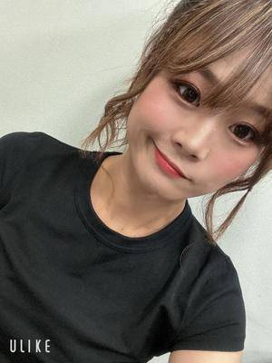 ネオン 26歳