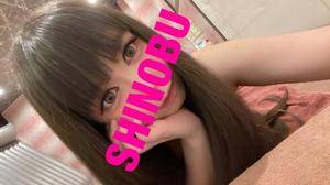 シノブ 24歳