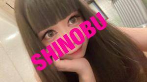 シノブ 24歳