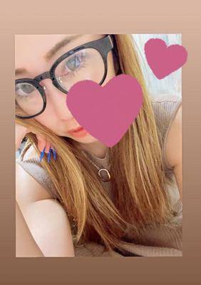 ニイナ 28歳
