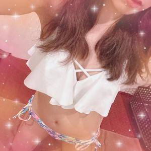 メイ 26歳