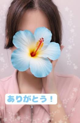 しおり 23歳
