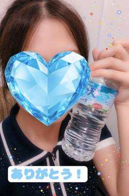 しおり 23歳
