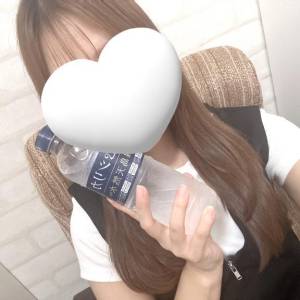 るり 27歳