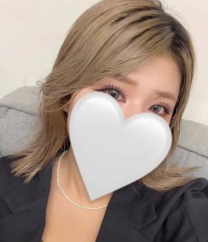 あずみ 24歳
