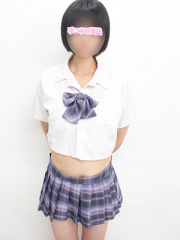 宮本むぎ 23歳