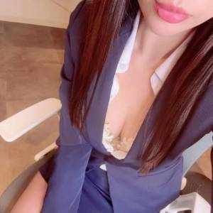 加瀬なつき 29歳
