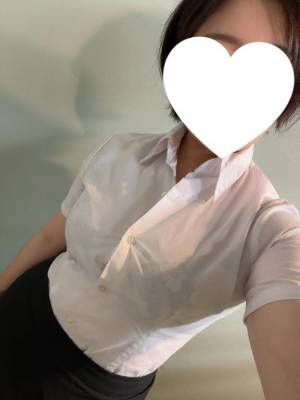 金子せり 23歳