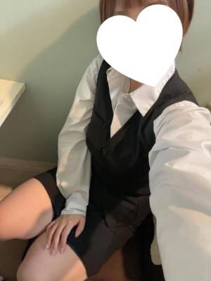 金子せり 23歳
