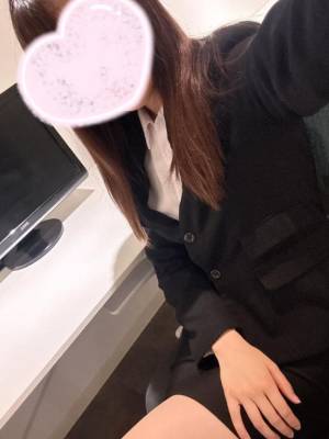 松村まみ 24歳