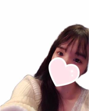 吉木ひなり 24歳