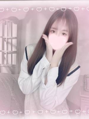 吉木ひなり 24歳