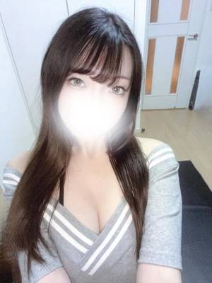 藤崎みりあ 22歳