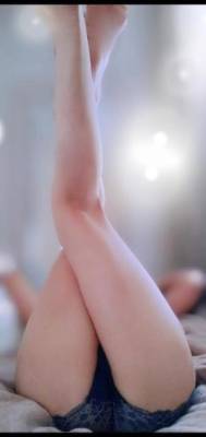 アノ 18歳