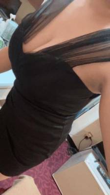 アノ 18歳
