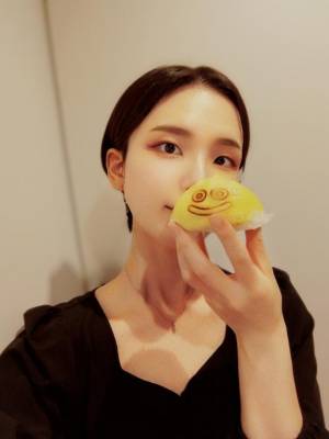 三上みお 25歳