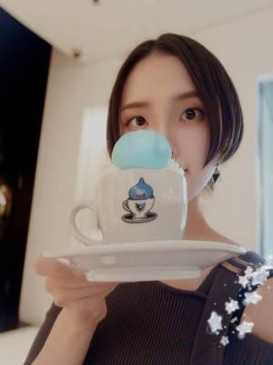 三上みお 25歳