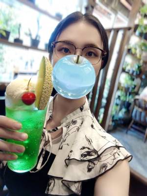 三上みお 25歳