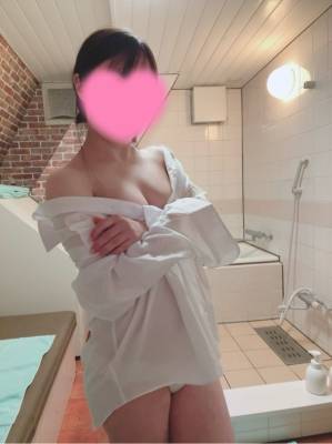 笑えみり 23歳