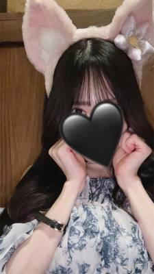 月城くり 25歳