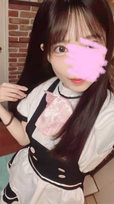 月城くり 25歳