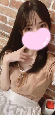 月城くり 25歳