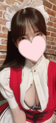 月城くり 25歳