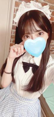 月城くり 25歳