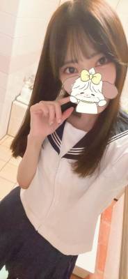 月城くり 25歳