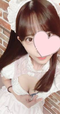 月城くり 25歳