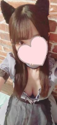 月城くり 25歳