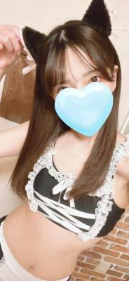 月城くり 25歳