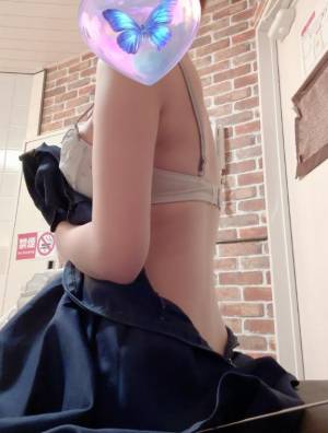 白銀りりあ 24歳