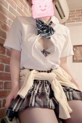 白銀りりあ 24歳