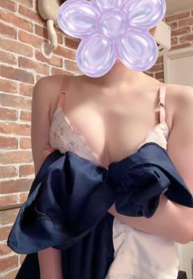 白銀りりあ 24歳